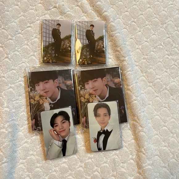 SEVENTEEN - SEVENTEEN 10th Mini Album 'FML' (CD) (CARAT Version) - Picture 4 of 6